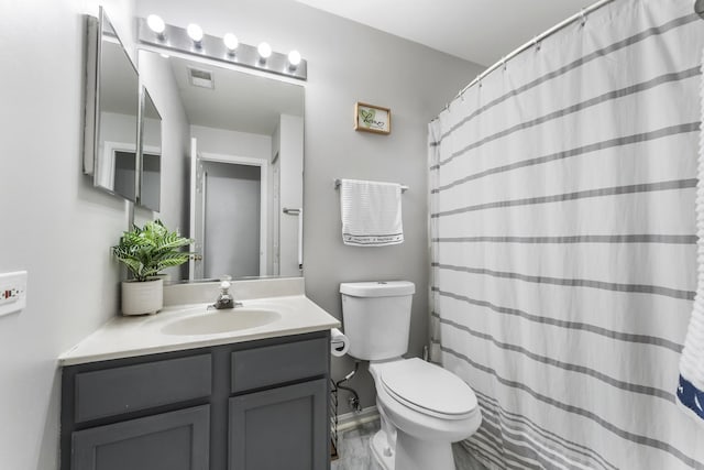 1028 Wynnfield Ct Unit C, Elgin, IL 60120 - full bathroom with vanity and a shower with curtain