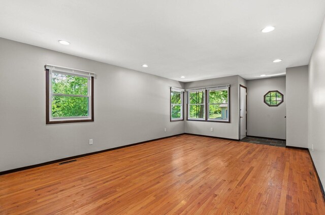 188 S Heather Dr, Crystal Lake, IL 60014 - photo 3