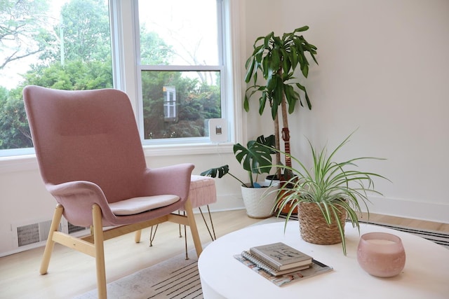 2913 N Kolmar Ave, Chicago, IL 60641 - sitting room with light wood-style floors
