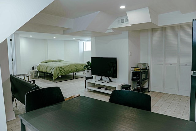 2913 N Kolmar Ave, Chicago, IL 60641 - bedroom featuring wood finished floors and recessed lighting