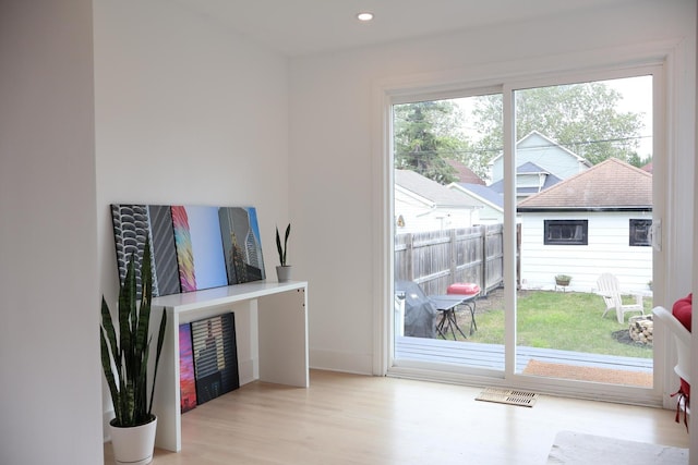 2913 N Kolmar Ave, Chicago, IL 60641 - entryway featuring wood finished floors and recessed lighting