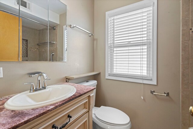 5144 W Saint Paul Ave, Chicago, IL 60639 - full bath featuring vanity and tiled shower