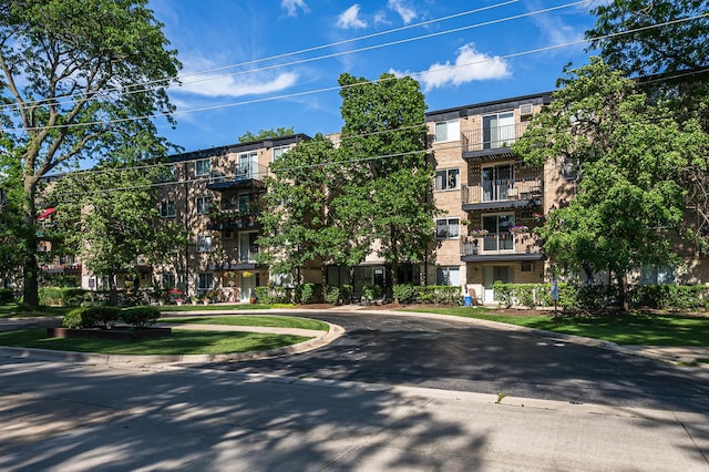 1215 N Waterman Ave Unit 1I, Arlington Heights, IL 60004 - photo 1