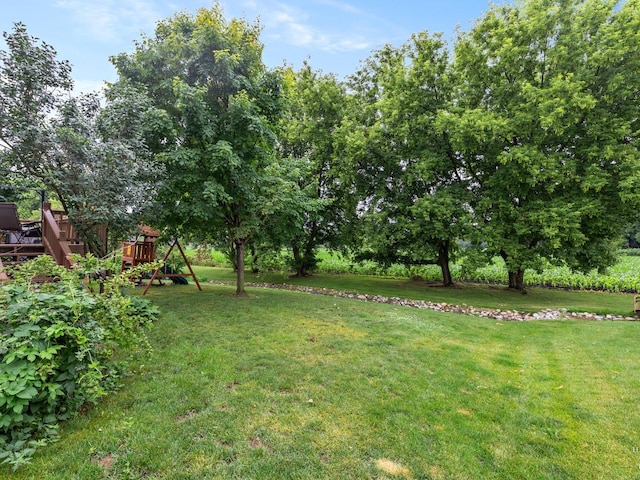 2019 Olde Mill Ln, Mchenry, IL 60050 - view of grassy yard featuring a playground