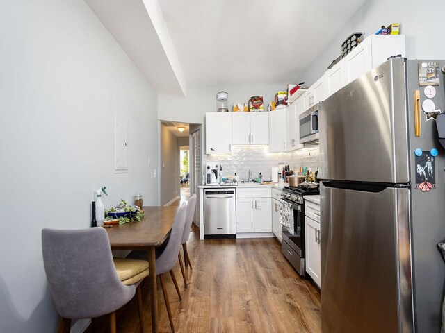 6111 S Eberhart Ave, Chicago, IL 60637 - photo 16