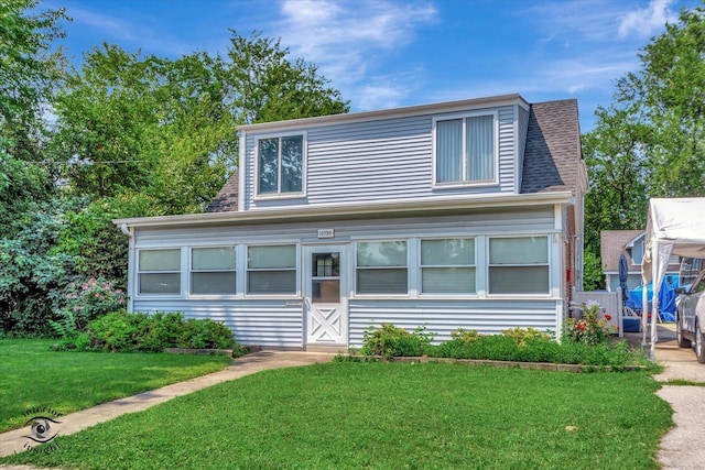 10730 S Ridgeland St, Worth, IL 60482 - view of front of home with a front yard