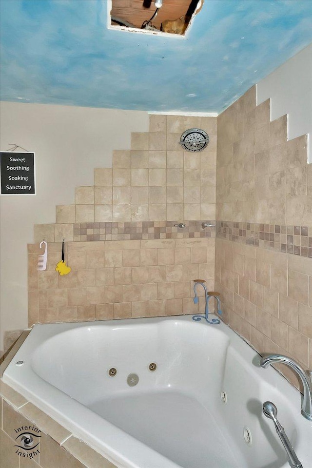 10730 S Ridgeland St, Worth, IL 60482 - bathroom featuring a tub with jets