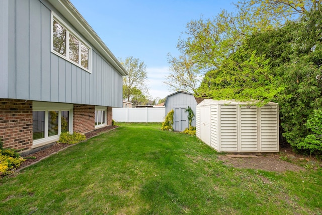 12123 S 72nd Ct, Palos Heights, IL 60463 - view of yard featuring a shed