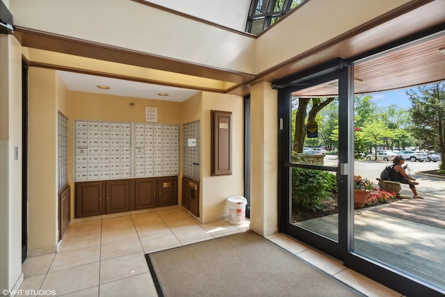 509 Aurora Ave Unit 305, Naperville, IL 60540 - surrounding community with mail area