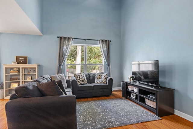 504 N Reef Rd, Lockport, IL 60441 - living area with a towering ceiling and wood finished floors