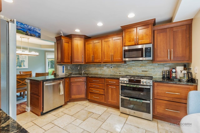 636 Walnut Oaks Dr, Roselle, IL 60172 - photo 11