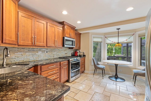636 Walnut Oaks Dr, Roselle, IL 60172 - photo 12