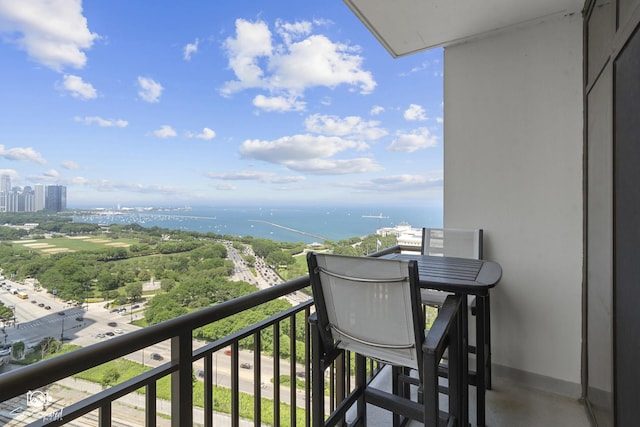 233 E 13th St Unit 2402, Chicago, IL 60605 - balcony with a water view and a view of city