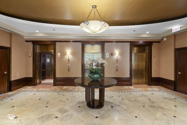 233 E 13th St Unit 2402, Chicago, IL 60605 - community lobby with ornamental molding and recessed lighting