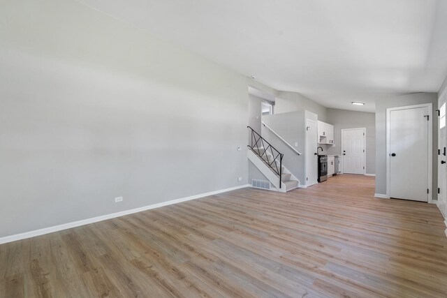 2711 Lancaster Dr, Markham, IL 60428 - photo 3