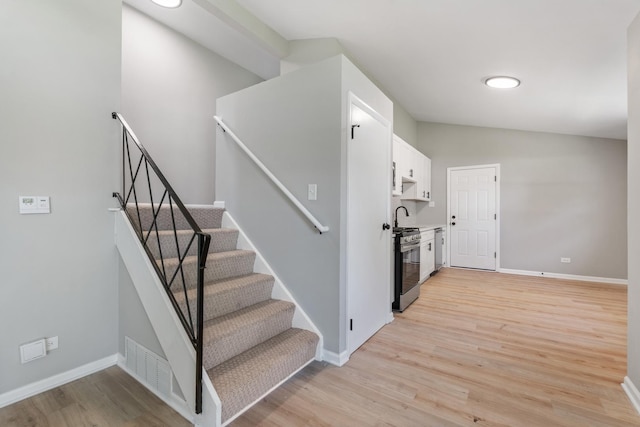 2711 Lancaster Dr, Markham, IL 60428 - photo 8