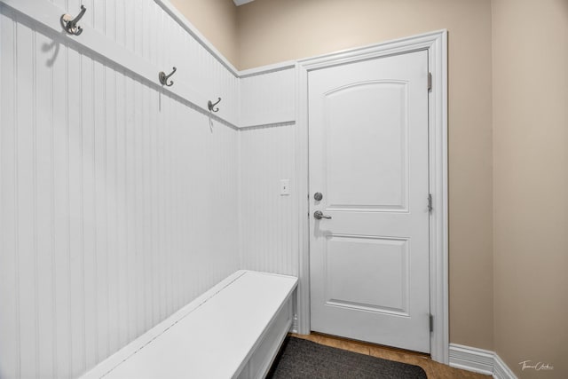 4037 Main St, Downers Grove, IL 60515 - view of mudroom
