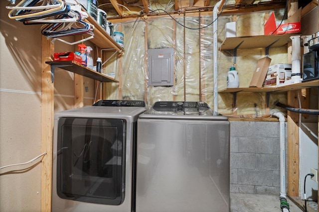 16 Rutherford Ct, Bloomington, IL 61705 - washroom featuring washer and clothes dryer and electric panel