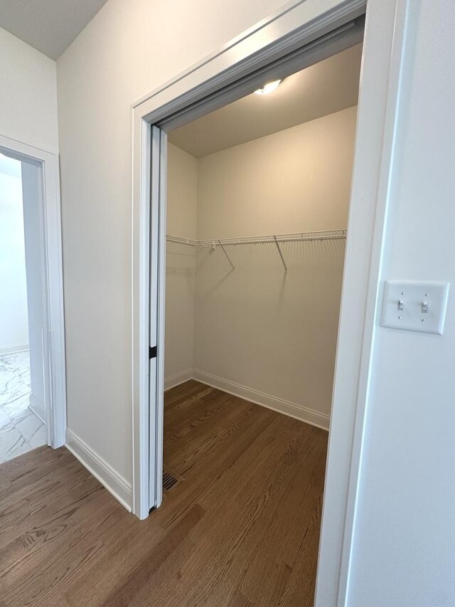 9014 Gloucester Rd, Woodridge, IL 60517 - photo 16