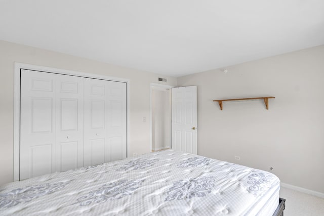59 S Hale St Unit 402, Palatine, IL 60067 - bedroom with a closet and light carpet