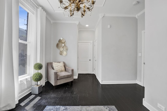 435 W Roslyn Pl Unit 2E, Chicago, IL 60614 - sitting room featuring hardwood / wood-style flooring, a chandelier, and ornamental molding