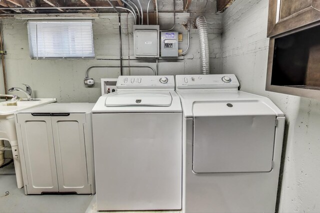 4445 Grove Ave, Stickney, IL 60402 - washroom with independent washer and dryer and electric panel