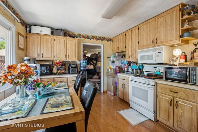 202 E Rose St, Glenwood, IL 60425 - photo 6