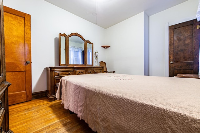 3124 N 77th Ct, Elmwood Park, IL 60707 - bedroom with wood finished floors