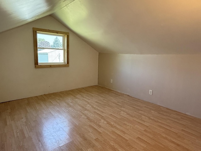 2705 Pine St, Rock Falls, IL 61071 - bonus room with wood finished floors and lofted ceiling