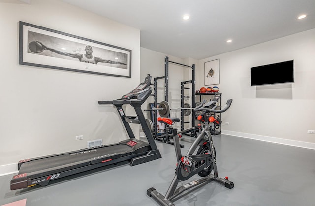 26 S Chestnut Ave, Arlington Heights, IL 60005 - workout room featuring recessed lighting and baseboards