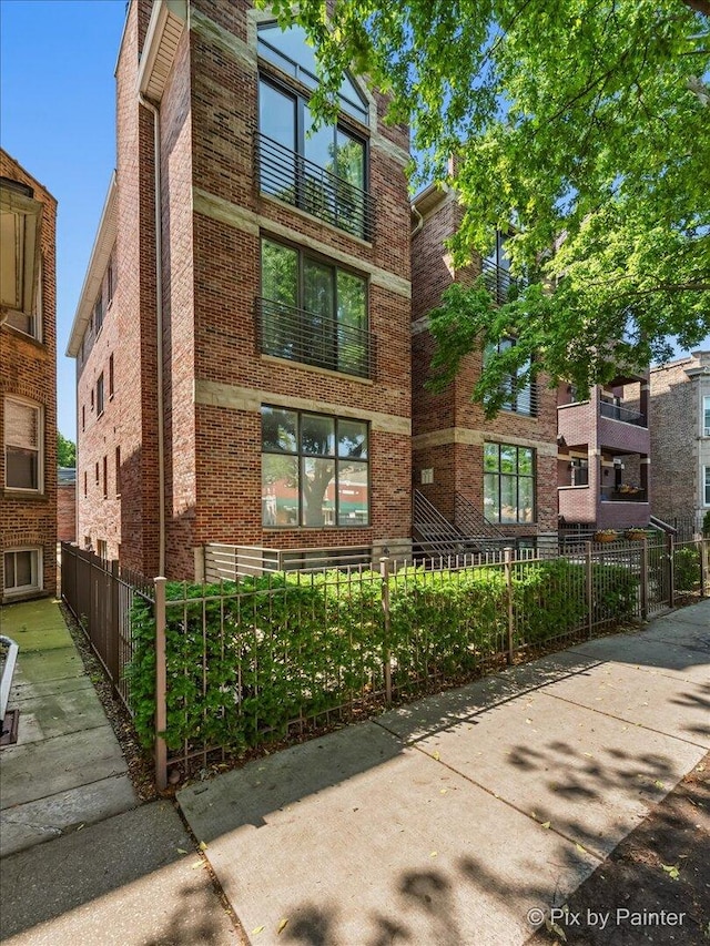 4946 N Damen Ave Unit 3N, Chicago, IL 60625 - photo 1