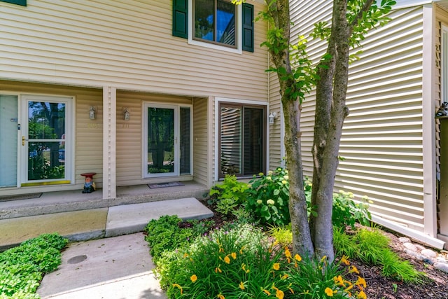 211 Winding Oak Ln, Buffalo Grove, IL 60089 - property entrance with a porch