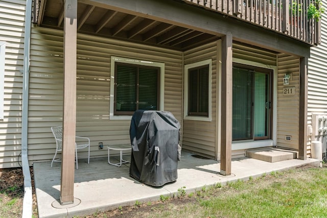 211 Winding Oak Ln, Buffalo Grove, IL 60089 - patio / terrace with a patio area and grilling area