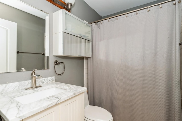 80 Wilton Ln, Mundelein, IL 60060 - full bath featuring vanity and curtained shower