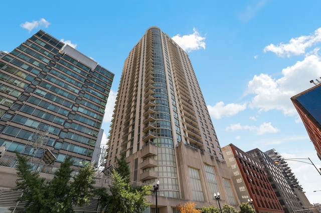 125 S Jefferson St Unit 2603, Chicago, IL 60661 - photo 1