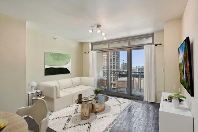 125 S Jefferson St Unit 2603, Chicago, IL 60661 - photo 2