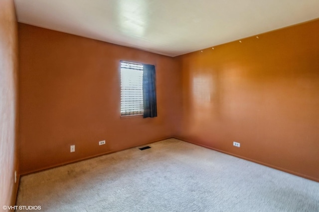 1335 Chelsea Cv, Roselle, IL 60172 - carpeted spare room featuring baseboards