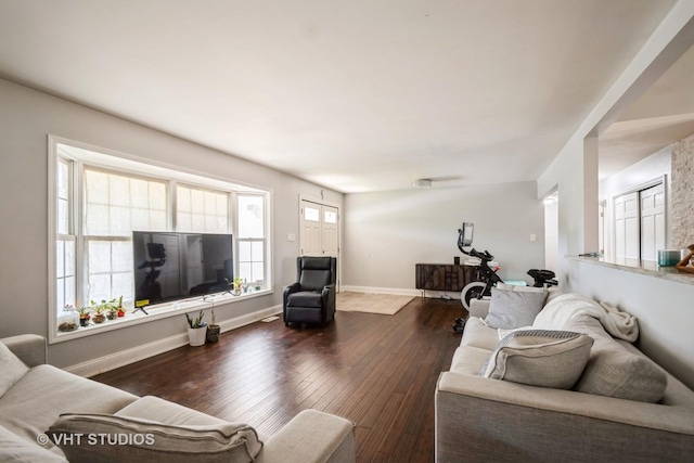 837 Hamlin Ave, Flossmoor, IL 60422 - living room with dark wood-style flooring and baseboards