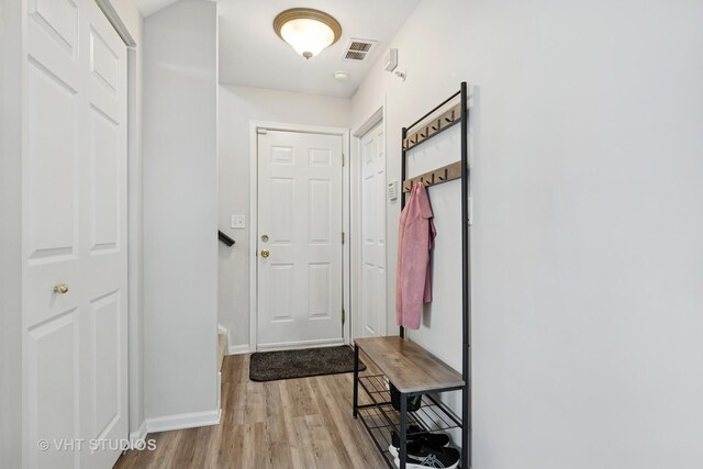 425 Cary Woods Cir, Cary, IL 60013 - photo 26