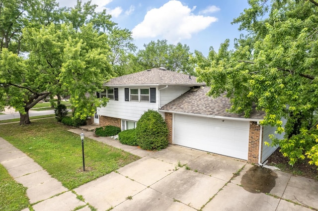555 N Cherry Dr, Glenwood, IL 60425 - photo 2