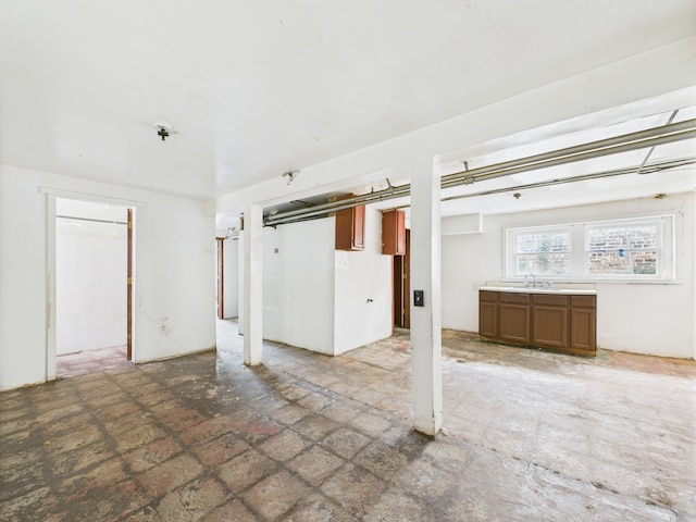 3109 W 53rd Pl, Chicago, IL 60632 - unfurnished living room with a sink