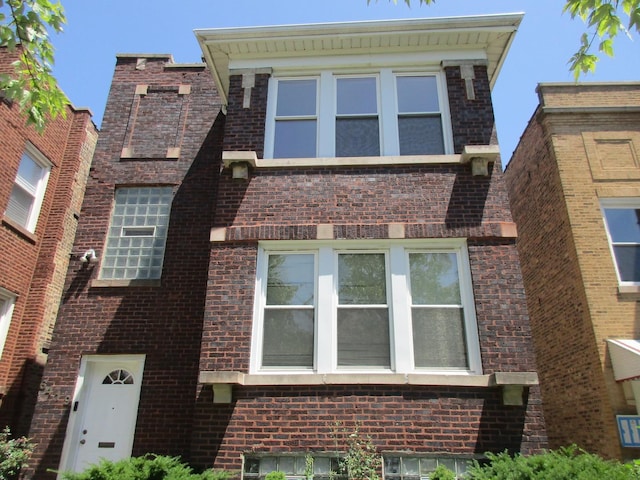 6419 S Maplewood Ave, Chicago, IL 60629 - photo 1