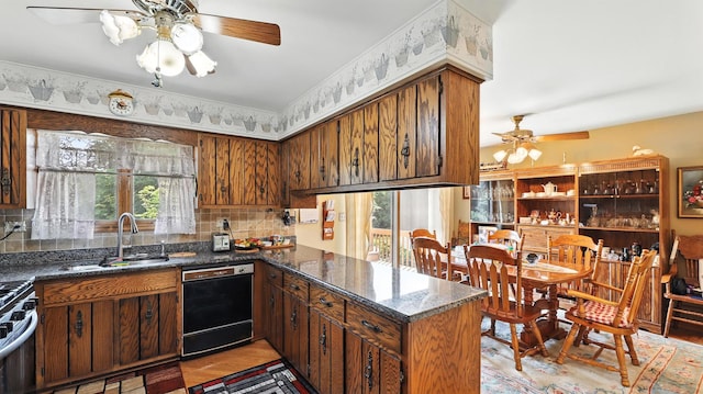953 W Surrey Rd, Addison, IL 60101 - photo 5