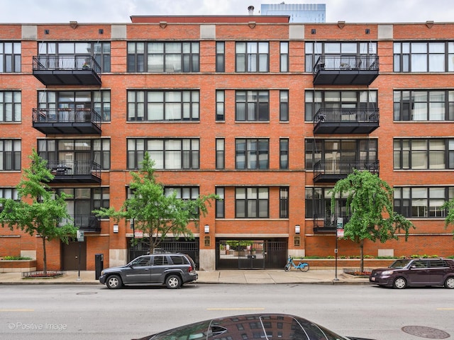 333 W Hubbard St Unit 1006, Chicago, IL 60654 - view of apartment building / complex