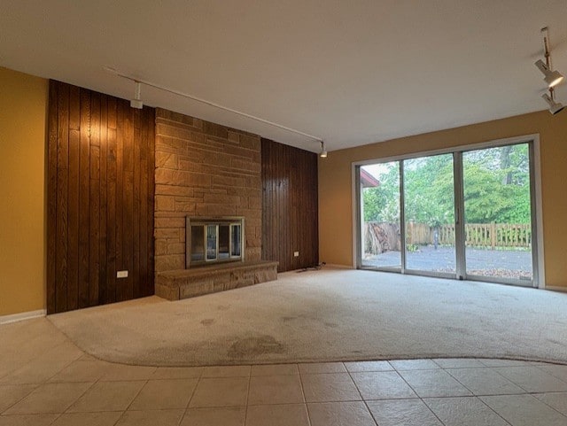 617 S Busse Rd, Mount Prospect, IL 60056 - photo 2