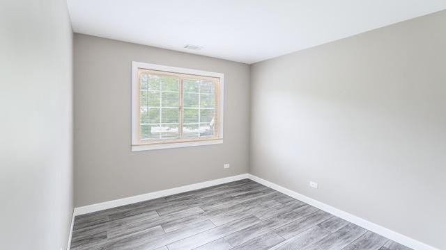1542 Candlewood Dr, Crystal Lake, IL 60014 - photo 21