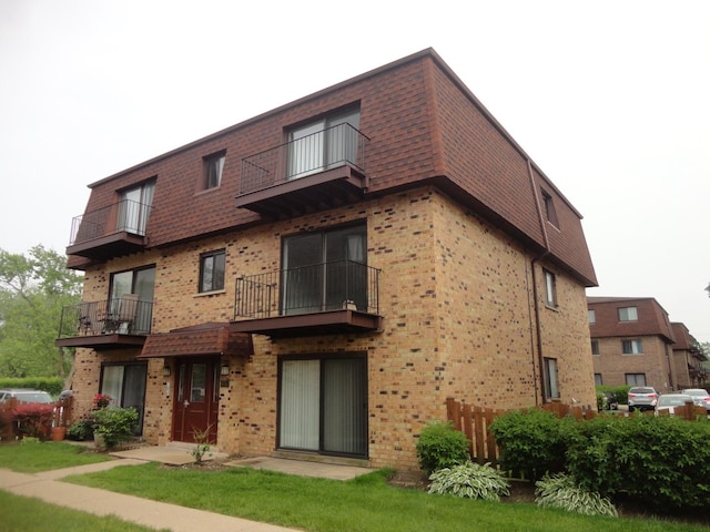 9703 Bianco Ter Unit B, Des Plaines, IL 60016 - view of property