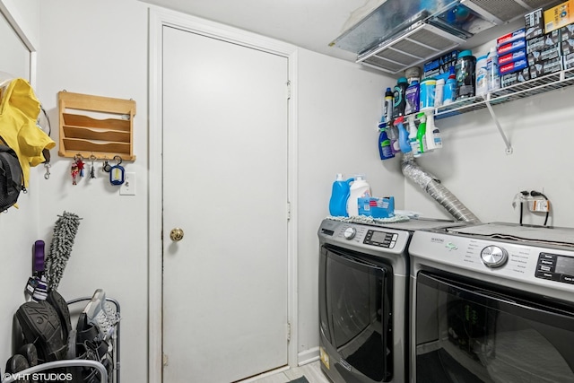 201 Hidden Creek Ln Unit 201, North Aurora, IL 60542 - washroom with washer and clothes dryer