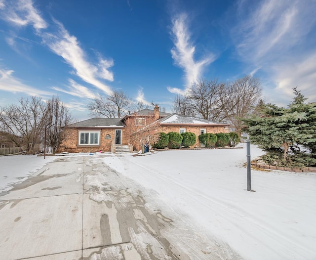 8821 W 100th St, Palos Hills, IL 60465 - photo 1