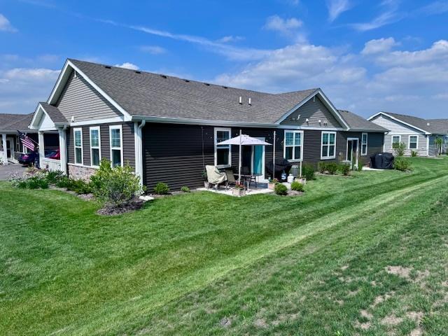 1135 Williamsburg St, Pingree Grove, IL 60140 - photo 26